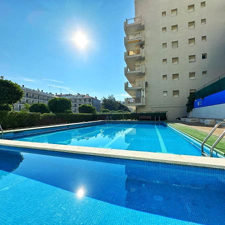 Апартаменты Domuum Holidays - Pino Alto Салоу Экстерьер фото