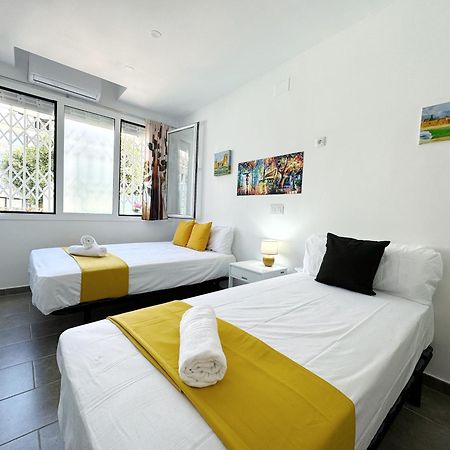 Апартаменты Domuum Holidays - Pino Alto Салоу Экстерьер фото